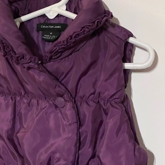 Calvin Klein Puffer Vest - Picture 2 of 5